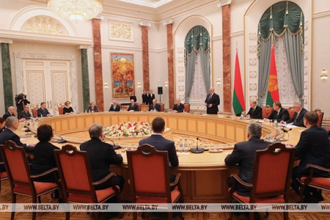 Лукашенко подчеркивает стратегическую значимость научной отрасли для развития страны