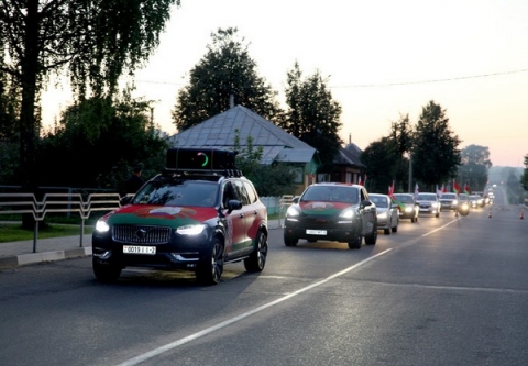 Климовчане присоединились к автомарафону «Символ единства»