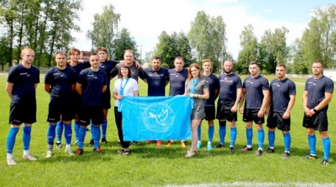 Районная организация ОО «Белорусский фонд мира» выделила 1,6 тыс. рублей на форму для сборной команды района по футболу