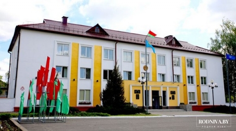 Районный исполнительный комитет и районный Совет депутатов поздравляют со 170-летием пожарной службы Беларуси