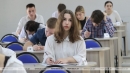 В Минобразования рассказали, кто может выбирать — сдавать выпускной экзамен в школе или ЦЭ