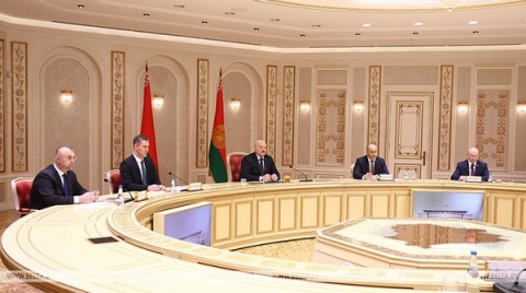 Лукашенко: в непростой ситуации белорусский и российский народы стали еще более сплоченными и сильными