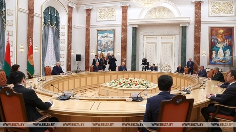 Угроза глобального конфликта, «контрнаступ» и призыв к единству. Все громкие заявления Лукашенко на встрече по линии ОДКБ