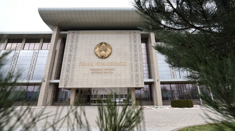 Лукашенко про секрет успешного лидера: я безмерно уважаю и люблю свой народ, работаю, а не властвую