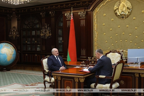 Лукашенко принял Крутого с комплексным докладом по белорусско-российским отношениям и не только